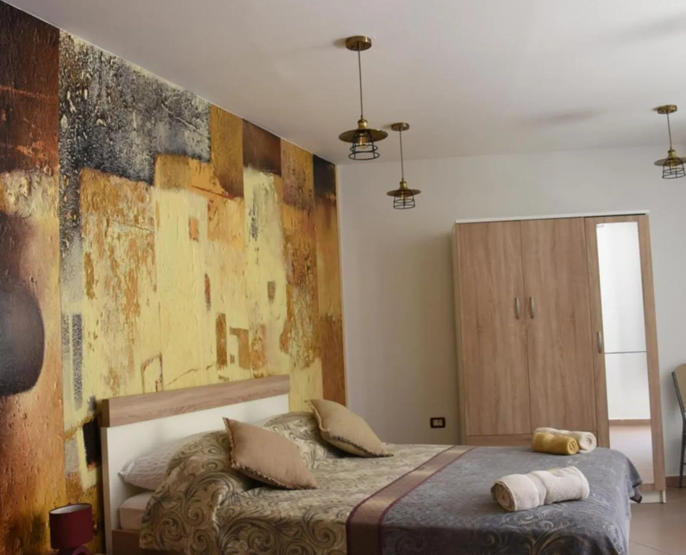 Central Apartments Circolo روفينج